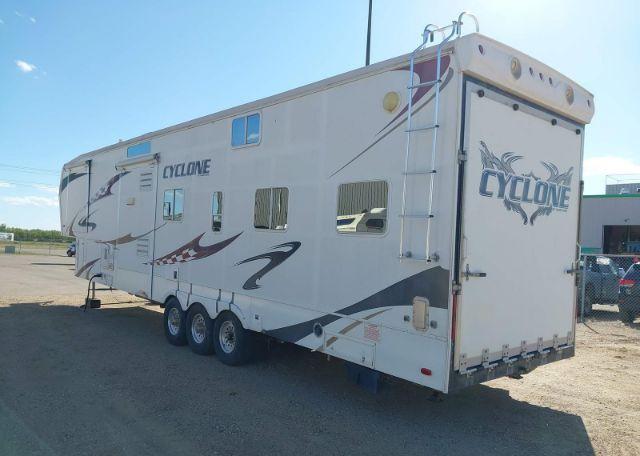 2009 HEARTLAND CYCLONE 3950