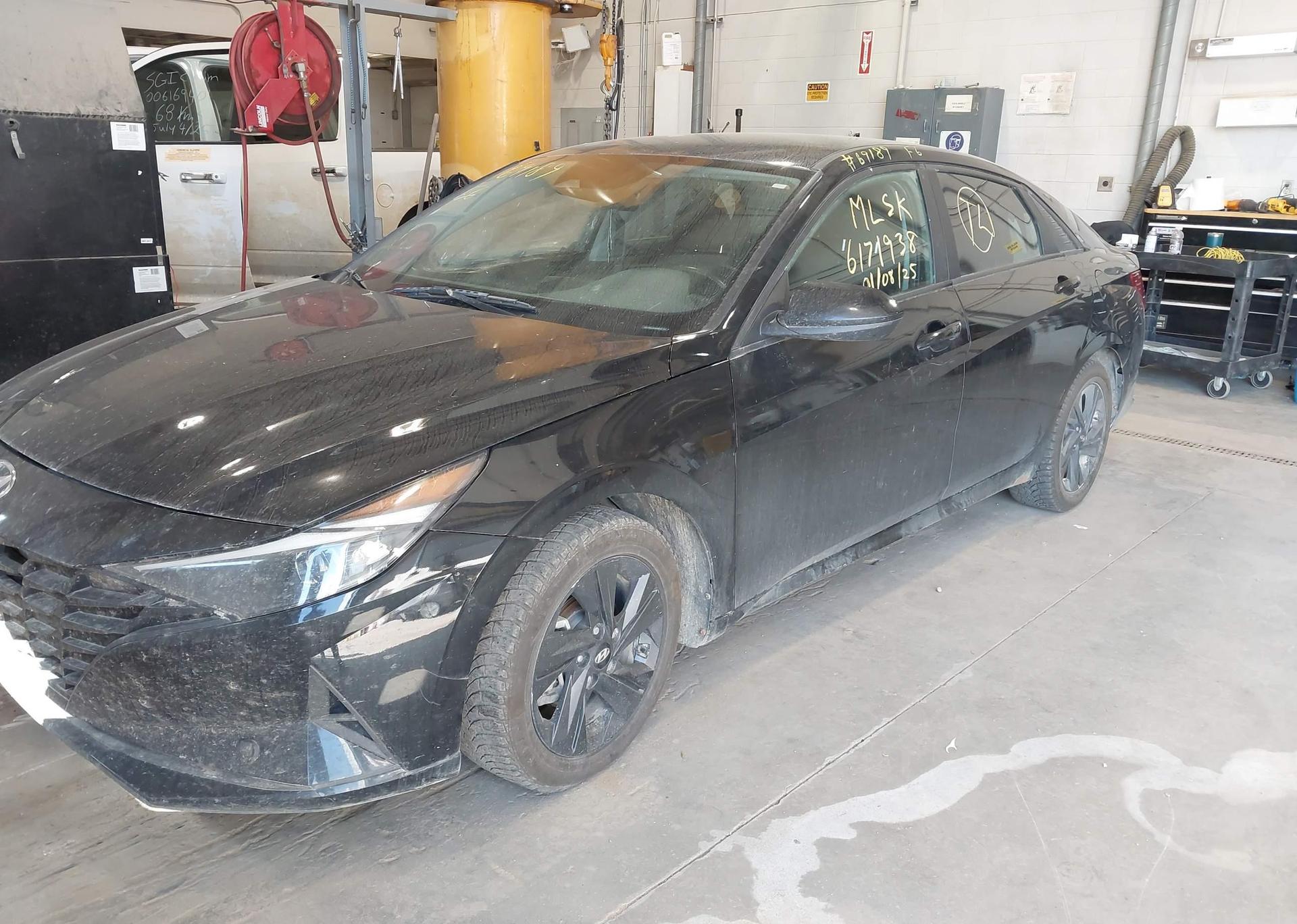 2021 HYUNDAI ELANTRA SEL