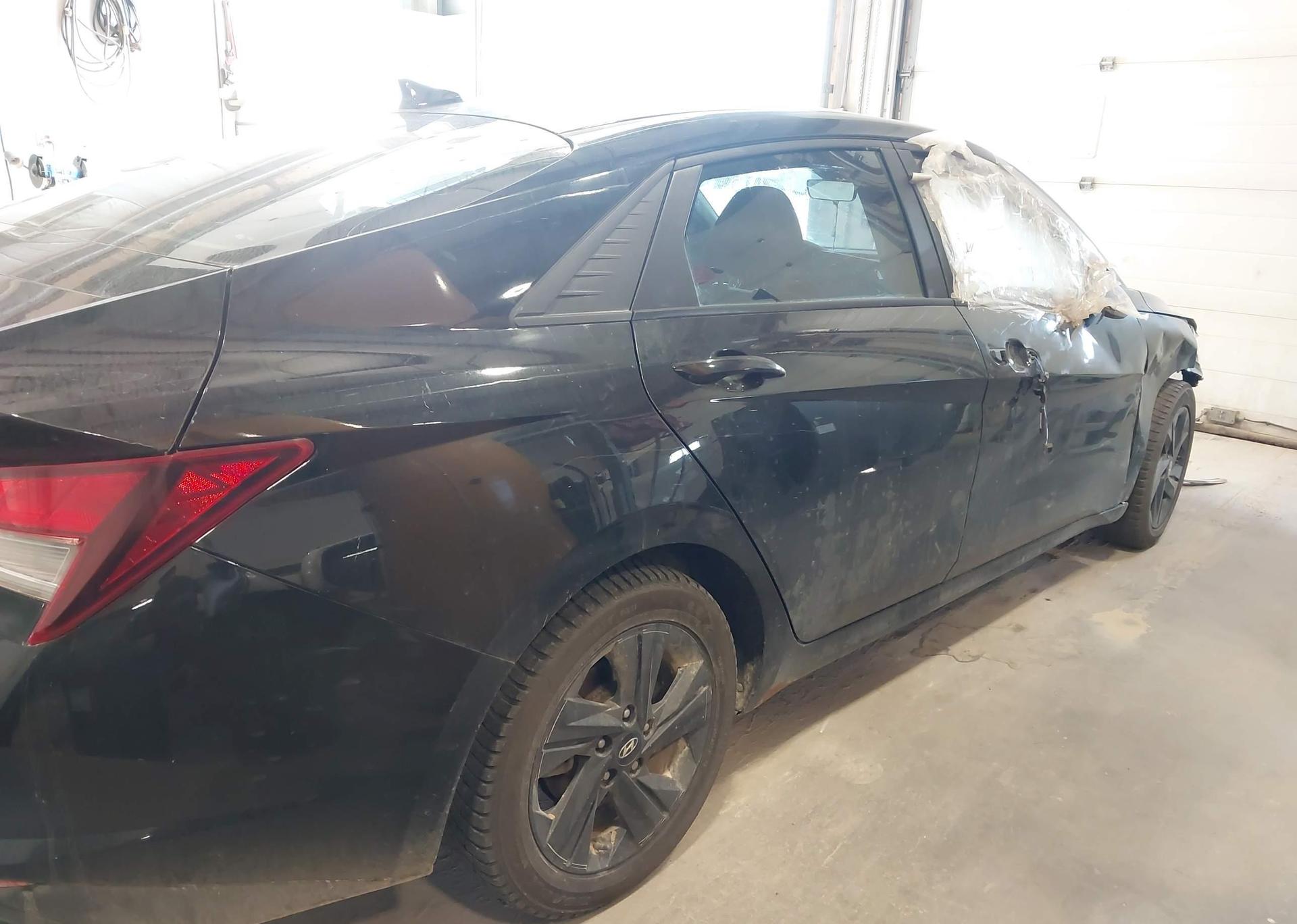 2021 HYUNDAI ELANTRA SEL