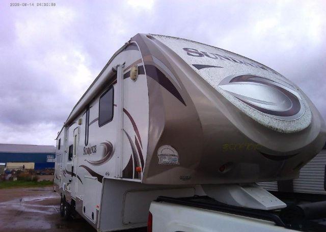 2013 HEARTLAND TRAILER 5TH WHEEL