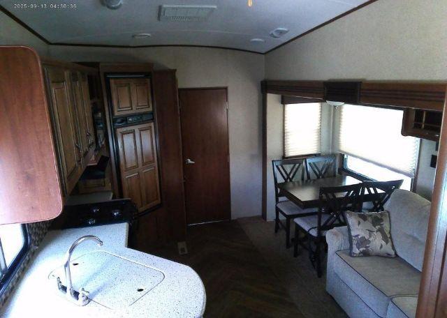 2013 HEARTLAND TRAILER 5TH WHEEL