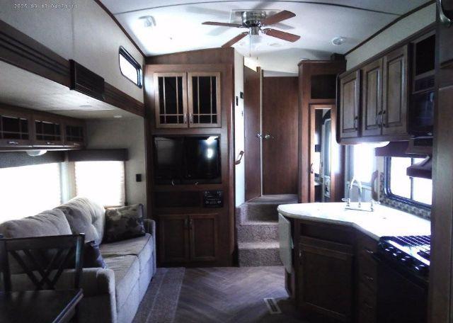 2013 HEARTLAND TRAILER 5TH WHEEL