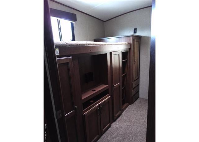 2013 HEARTLAND TRAILER 5TH WHEEL