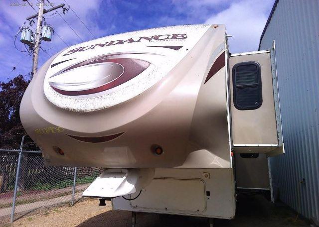 2013 HEARTLAND TRAILER 5TH WHEEL