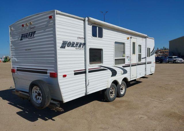 2004 KEYSTONE HORNET
