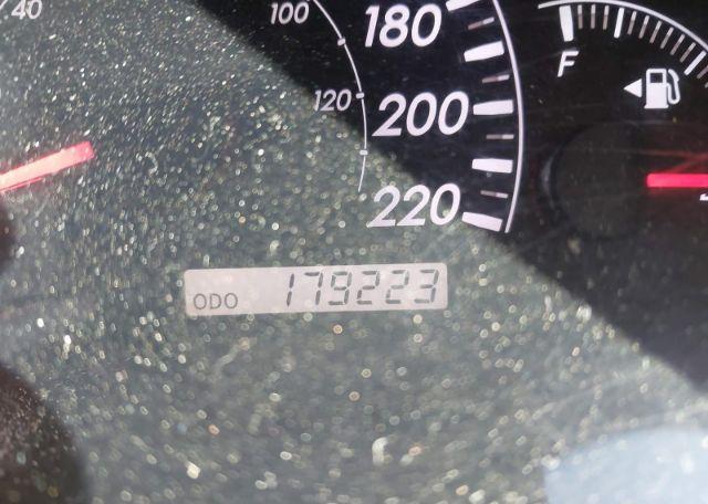 2005 TOYOTA CAMRY LE