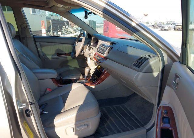 2005 TOYOTA CAMRY LE