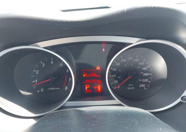 2011 MITSUBISHI OUTLANDER ES