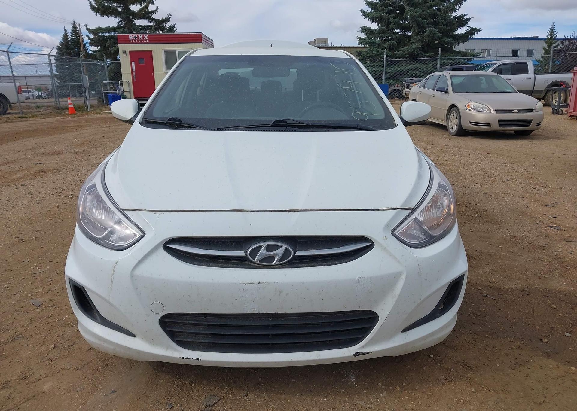 2016 HYUNDAI ACCENT SE
