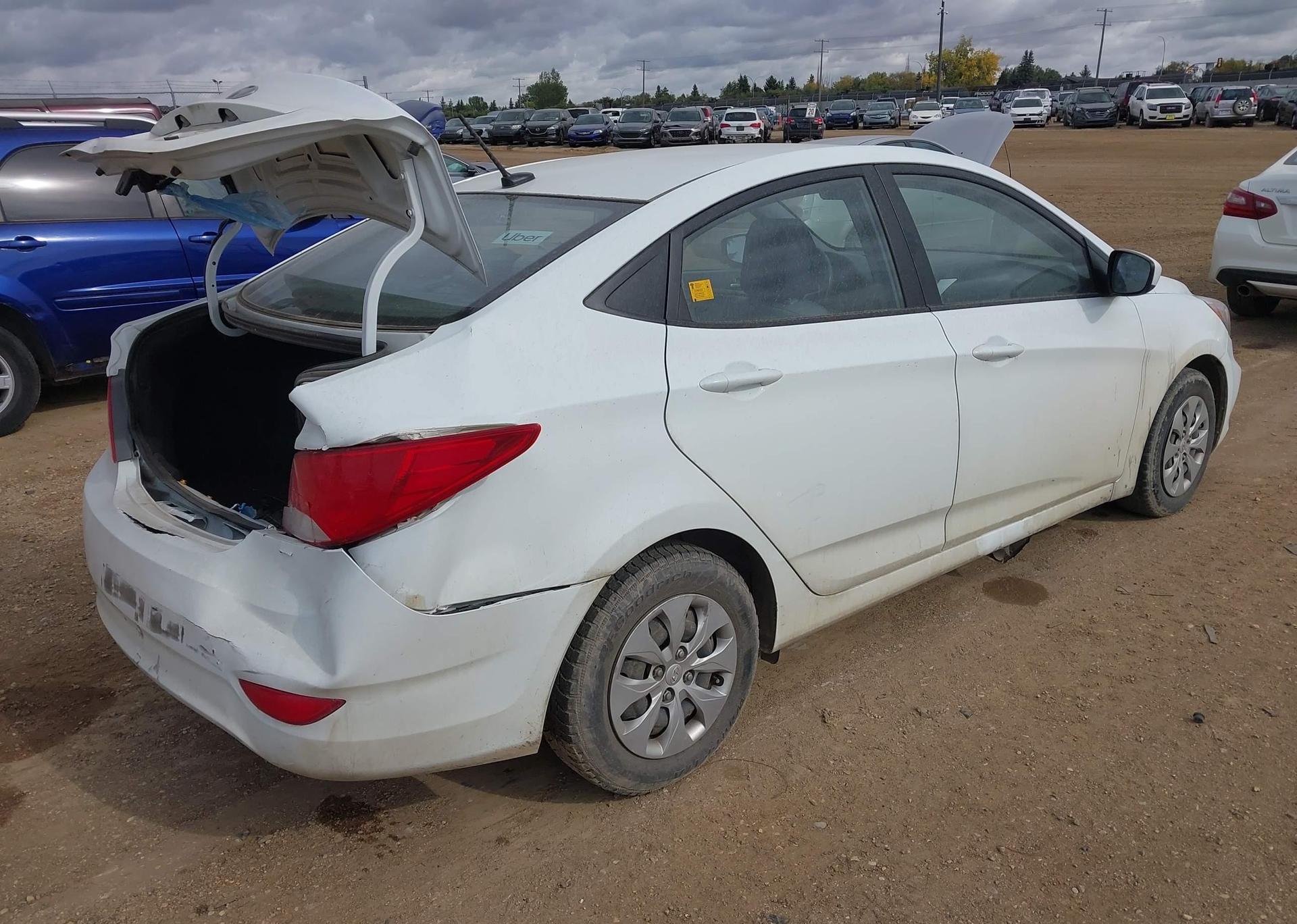 2016 HYUNDAI ACCENT SE