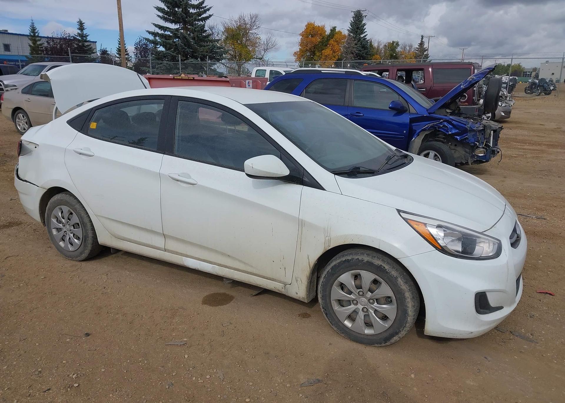 2016 HYUNDAI ACCENT SE