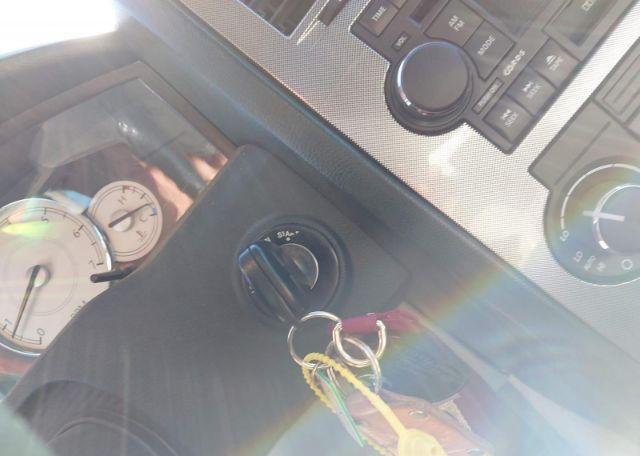 2005 CHRYSLER 300 TOURING