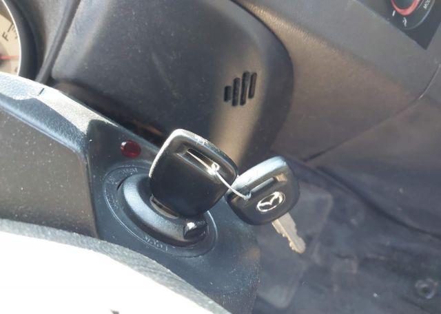 2008 MAZDA 3 I