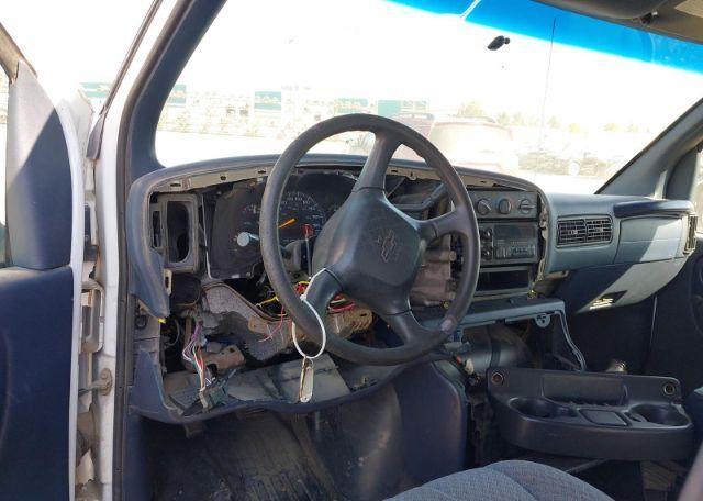 2000 CHEVROLET EXPRESS G1500