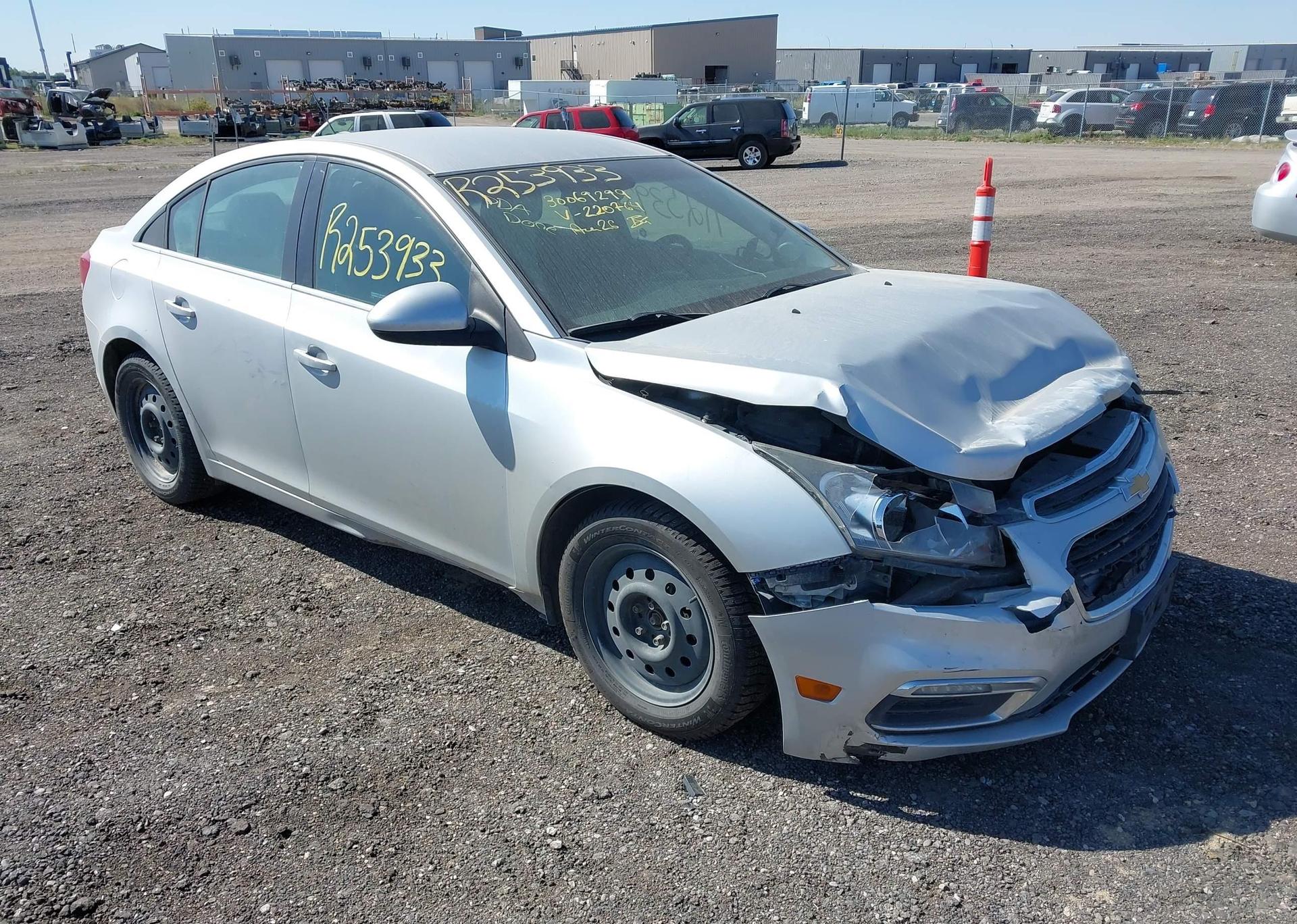 2015 CHEVROLET CRUZE LT
