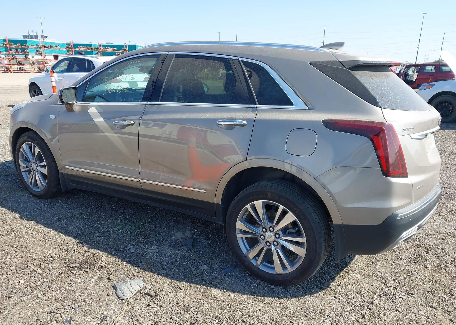 2023 CADILLAC XT5 PREMIUM LUXURY