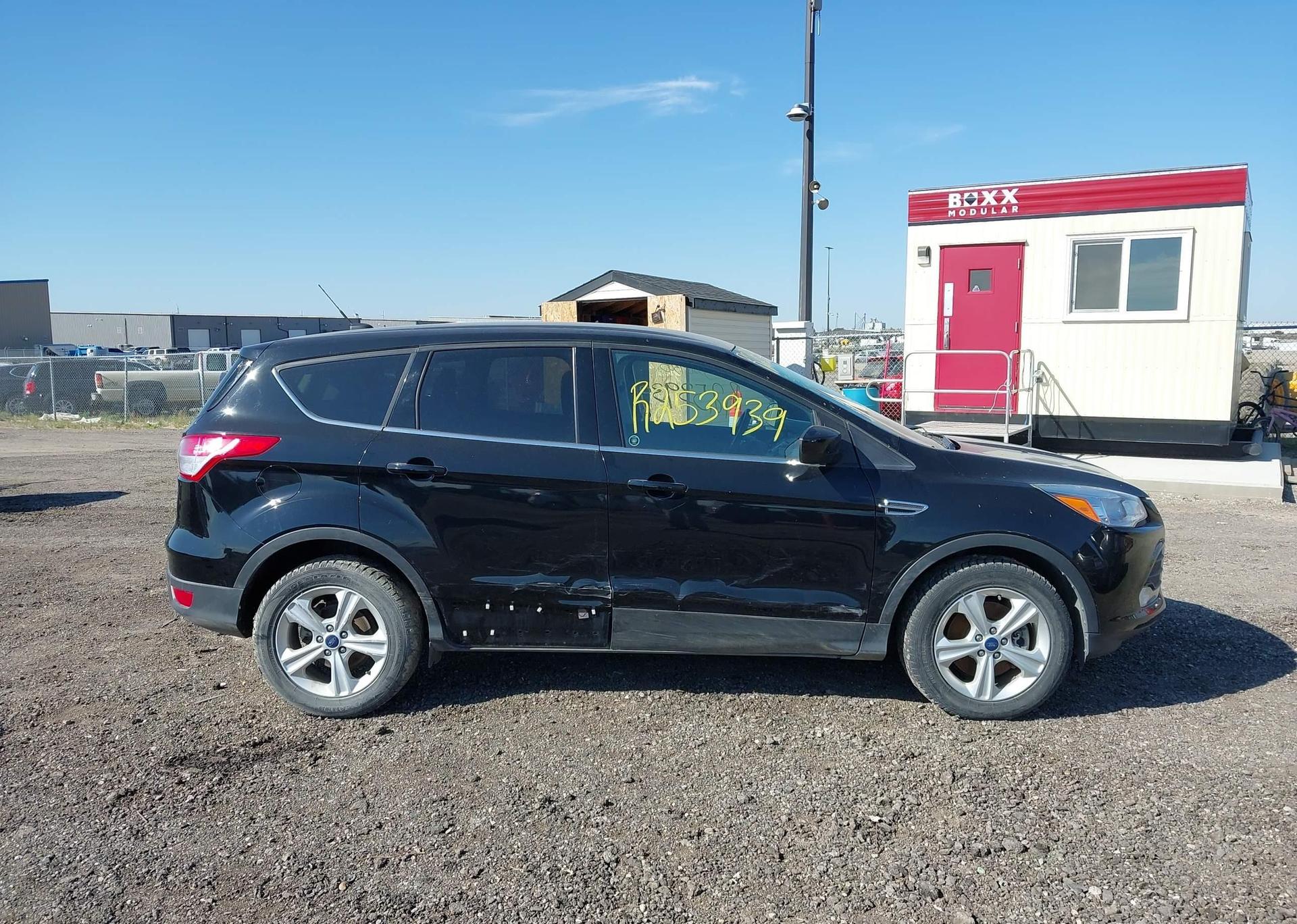 2016 FORD ESCAPE SE