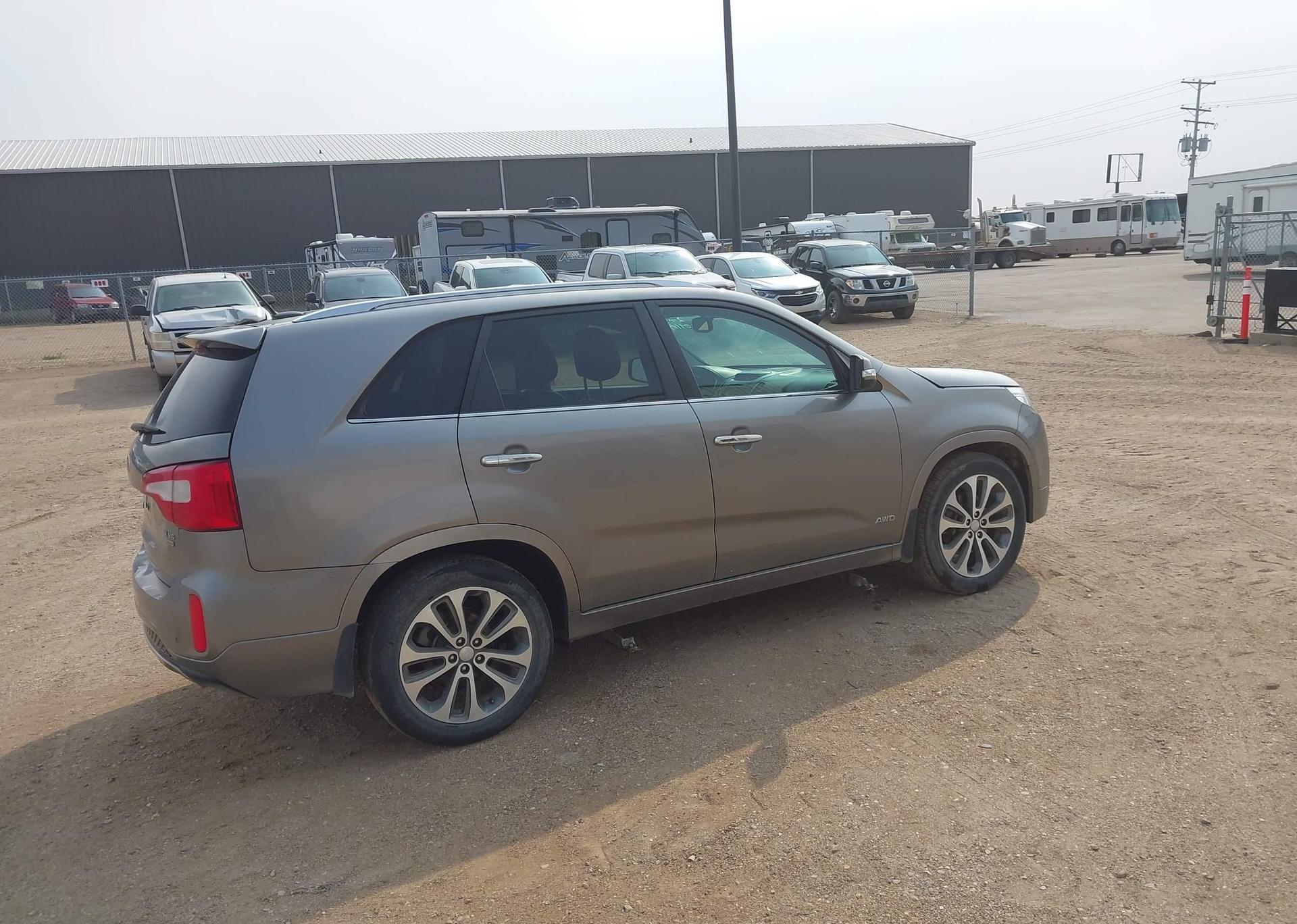 2014 KIA SORENTO SX