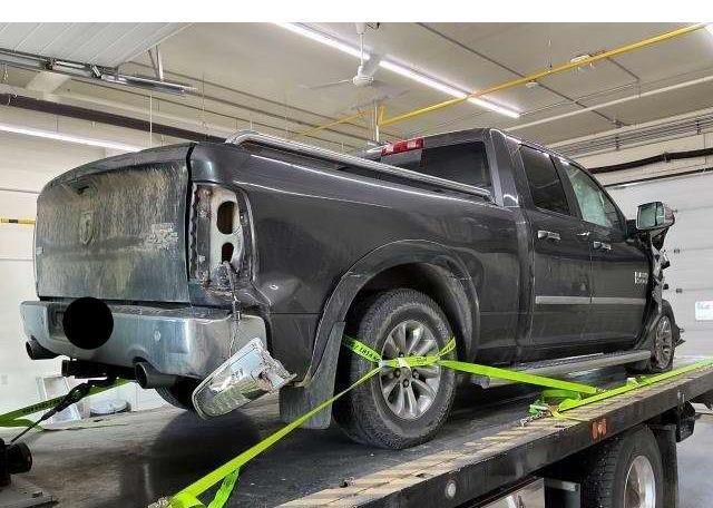 2015 RAM 1500 LARAMIE