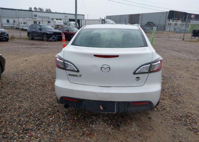 2010 MAZDA MAZDA3