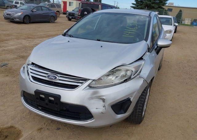 2013 FORD FIESTA SE