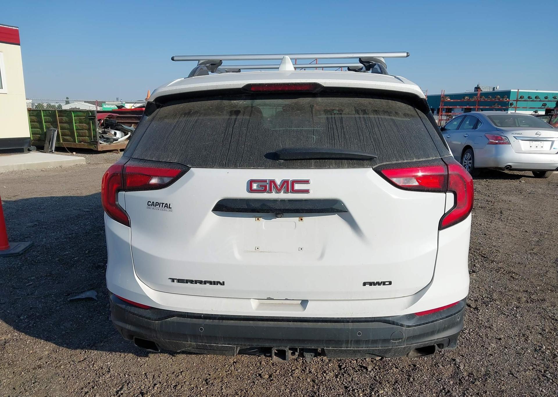 2020 GMC TERRAIN SLT