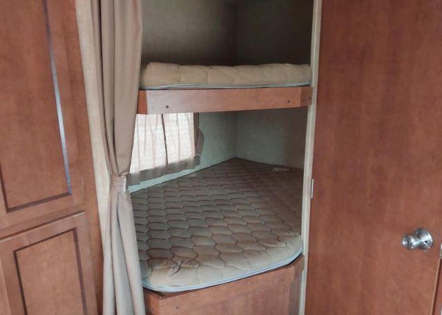 2015 FOREST RIVER INC. SHASTA REVERE SHT27BH
