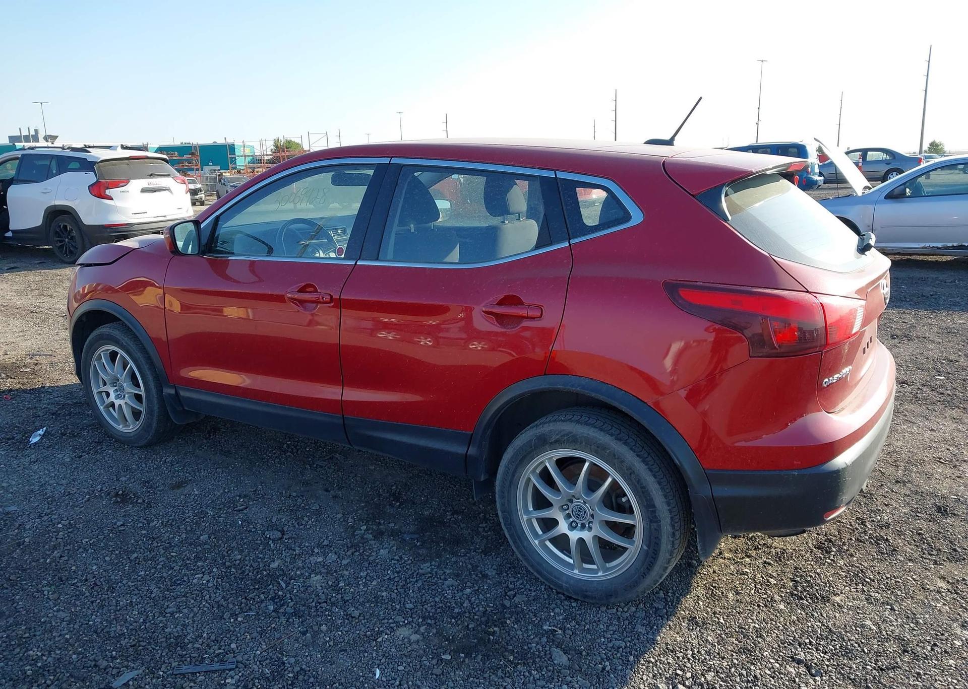 2017 NISSAN QASHQAI S