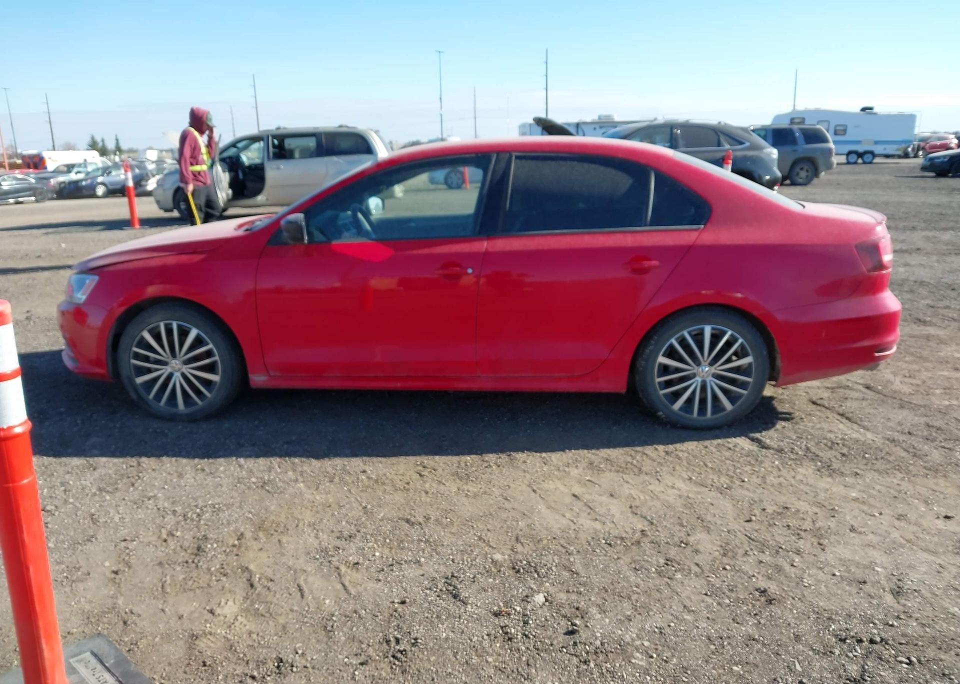 2016 VOLKSWAGEN JETTA SPORT