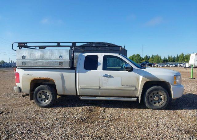 2011 CHEVROLET SILVERADO K1500 LS