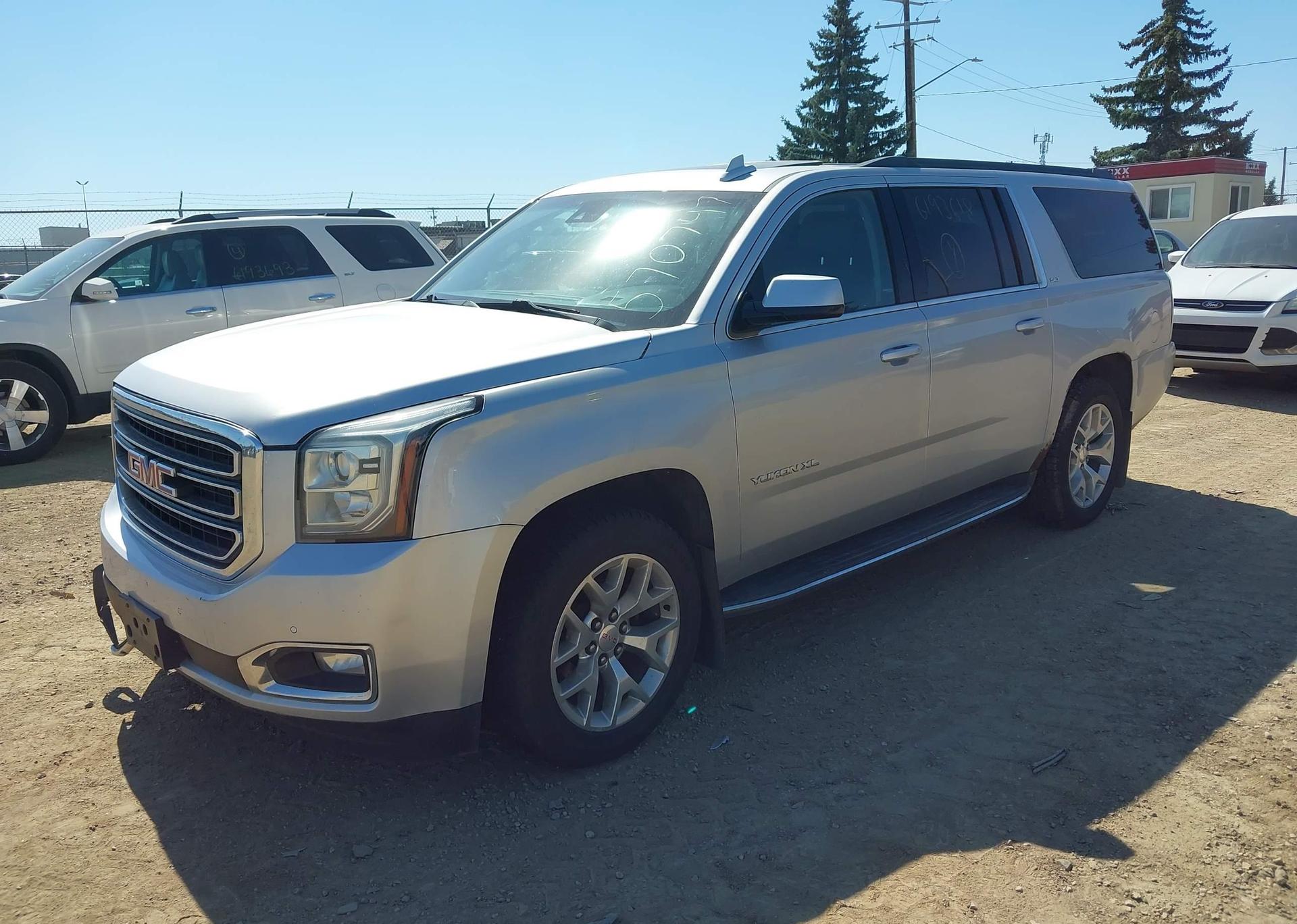 2015 GMC YUKON XL K1500 SLT