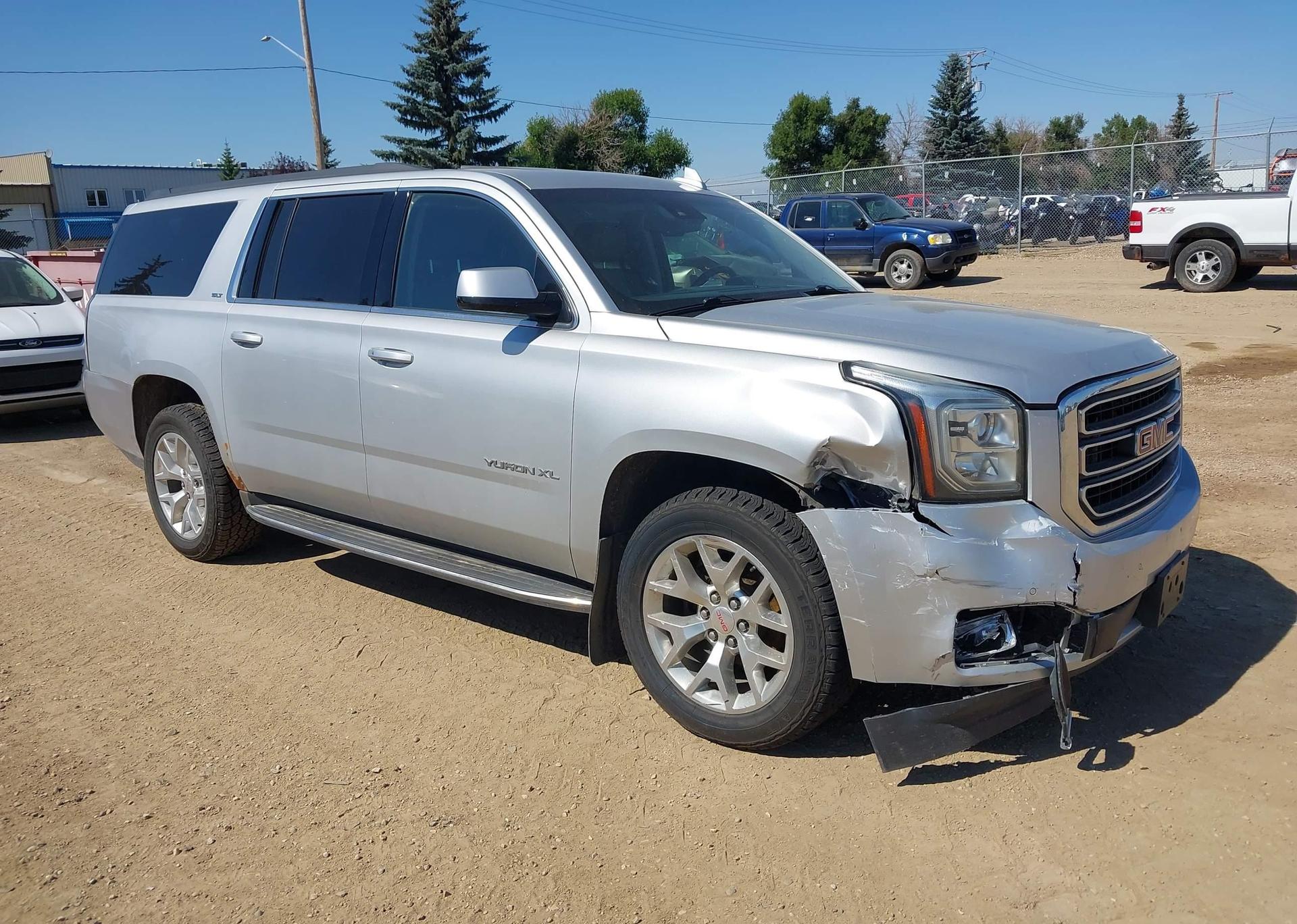 2015 GMC YUKON XL K1500 SLT