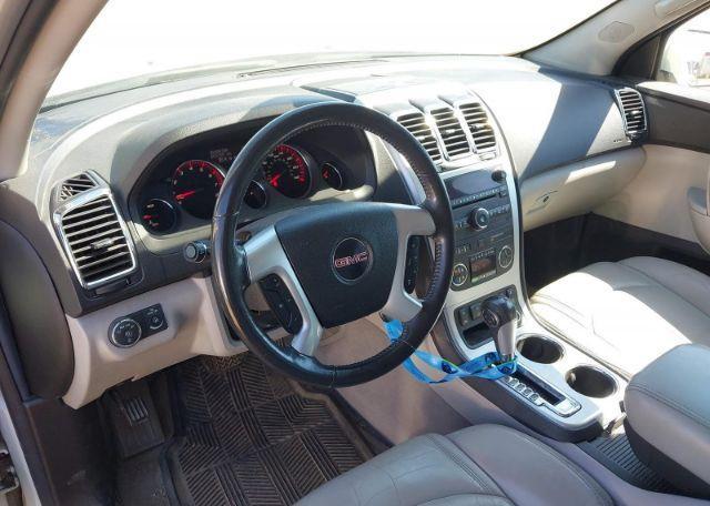 2011 GMC ACADIA SLT-1