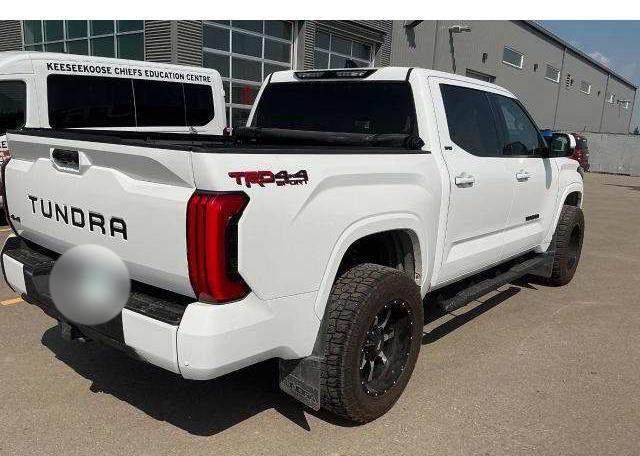 2022 TOYOTA TUNDRA CREWMAX SR