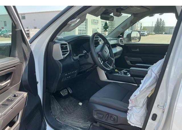 2022 TOYOTA TUNDRA CREWMAX SR