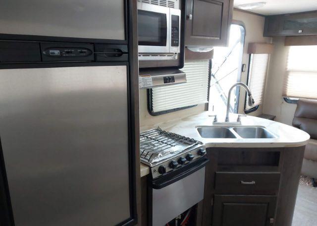 2014 KEYSTONE KODIAK 263RLSL