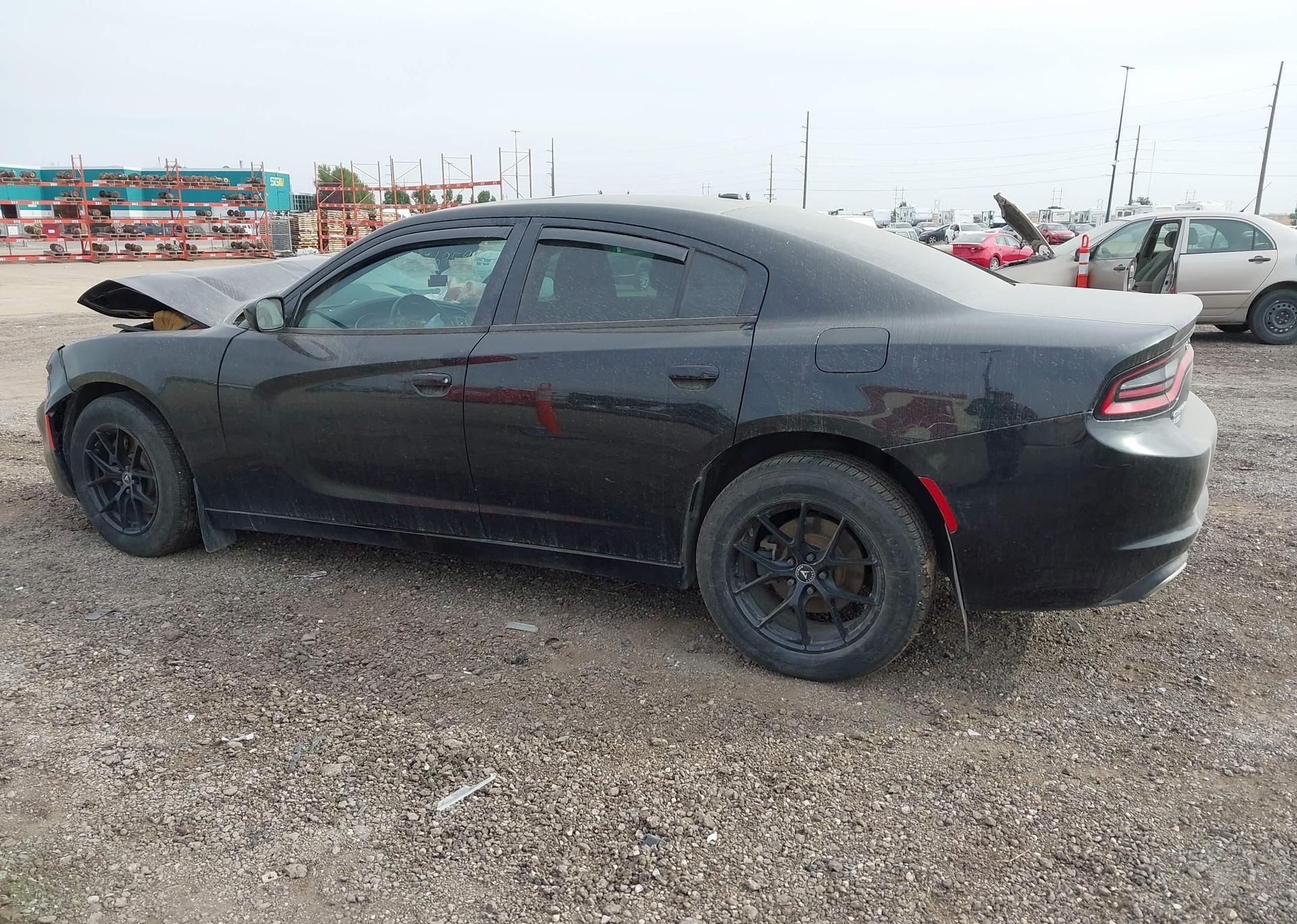 2016 DODGE CHARGER SXT