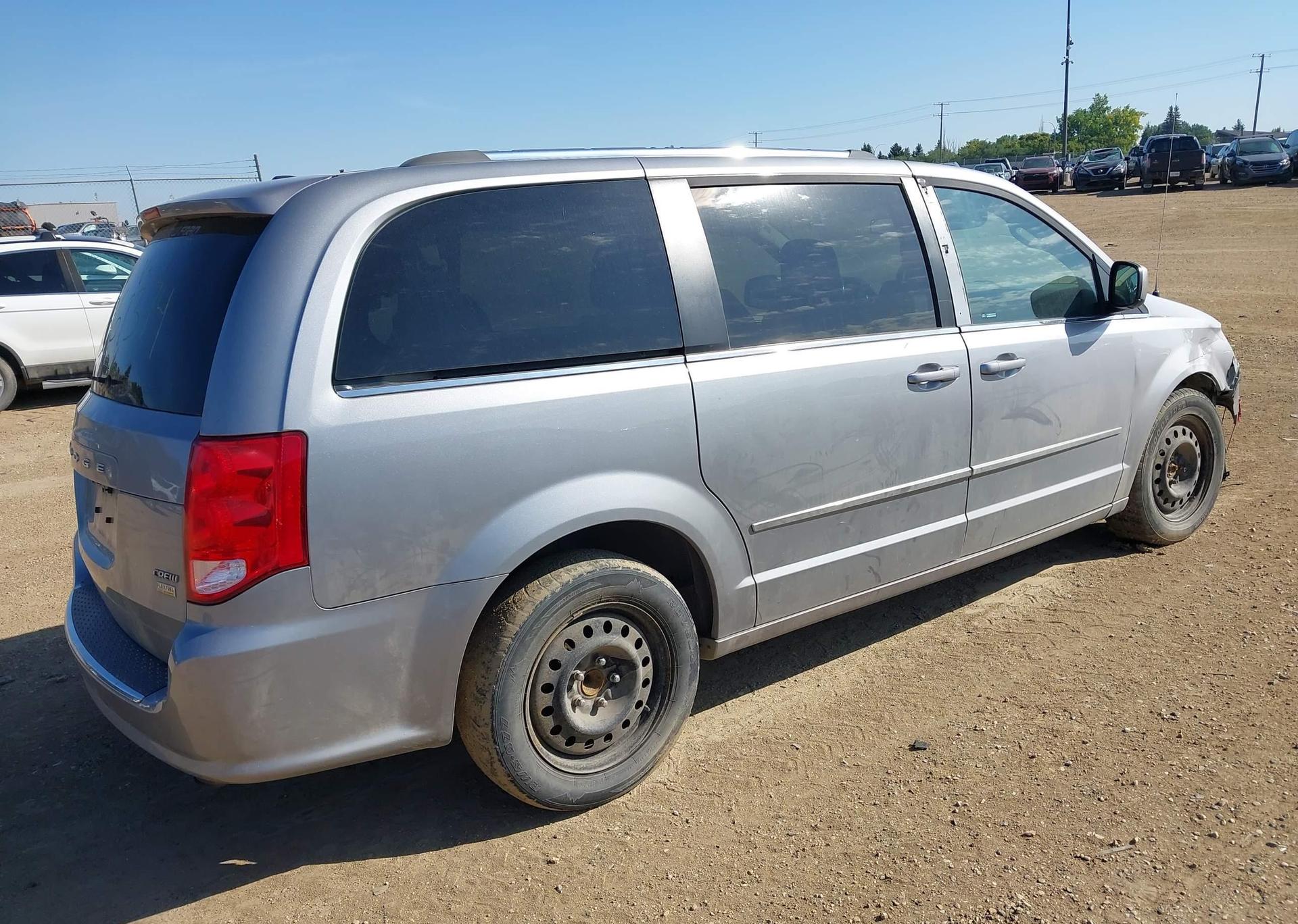 2016 DODGE GRAND CARAVAN CREW