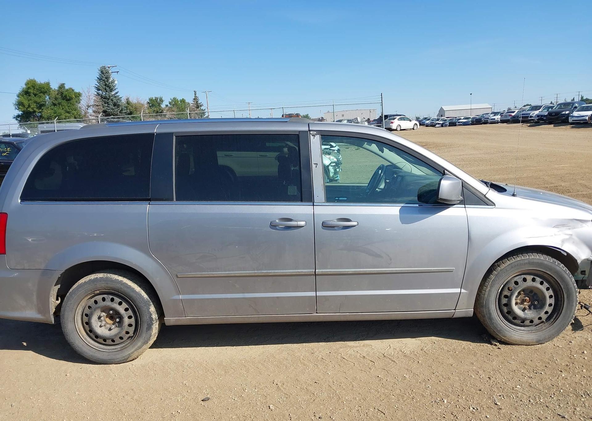 2016 DODGE GRAND CARAVAN CREW