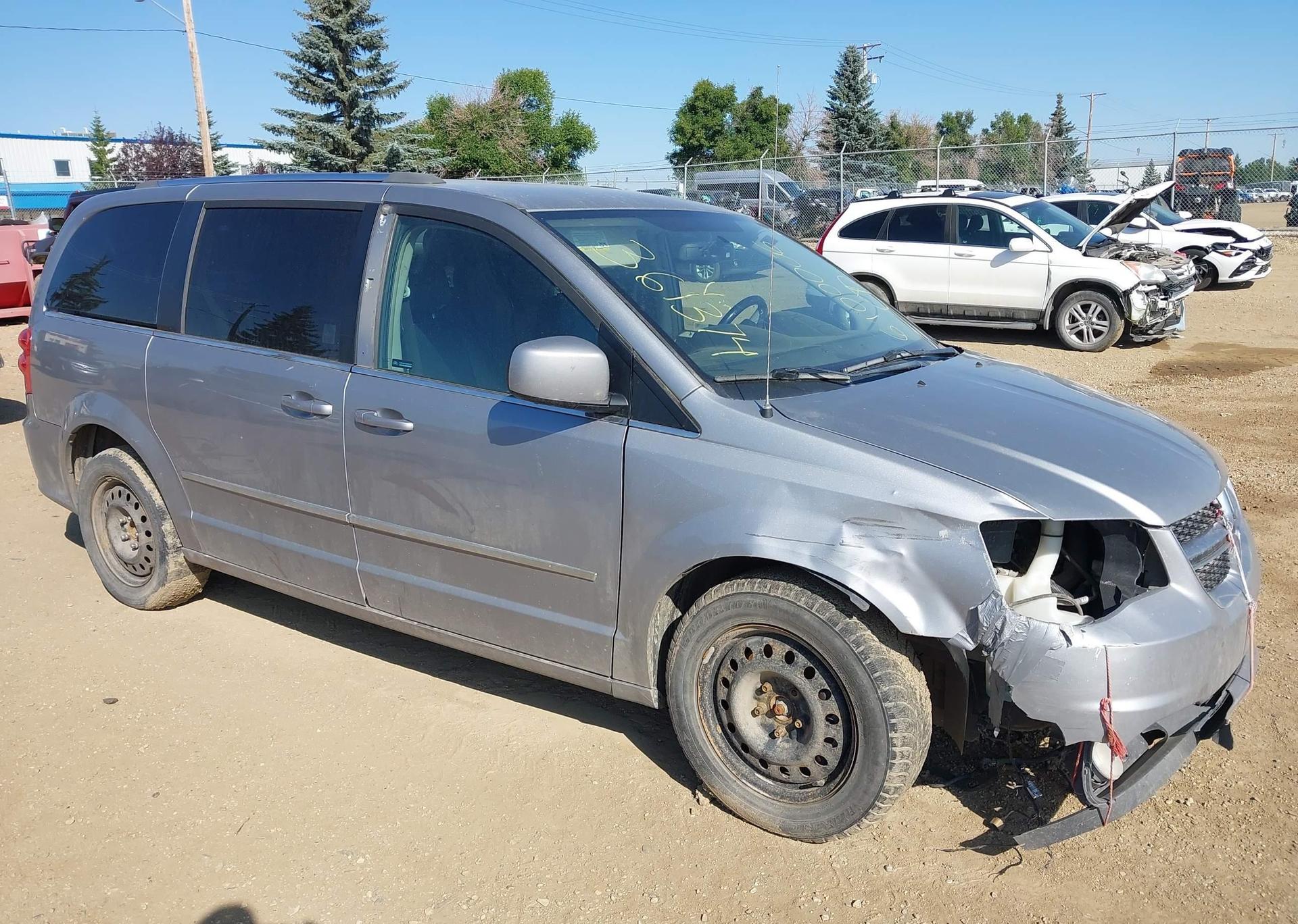 2016 DODGE GRAND CARAVAN CREW