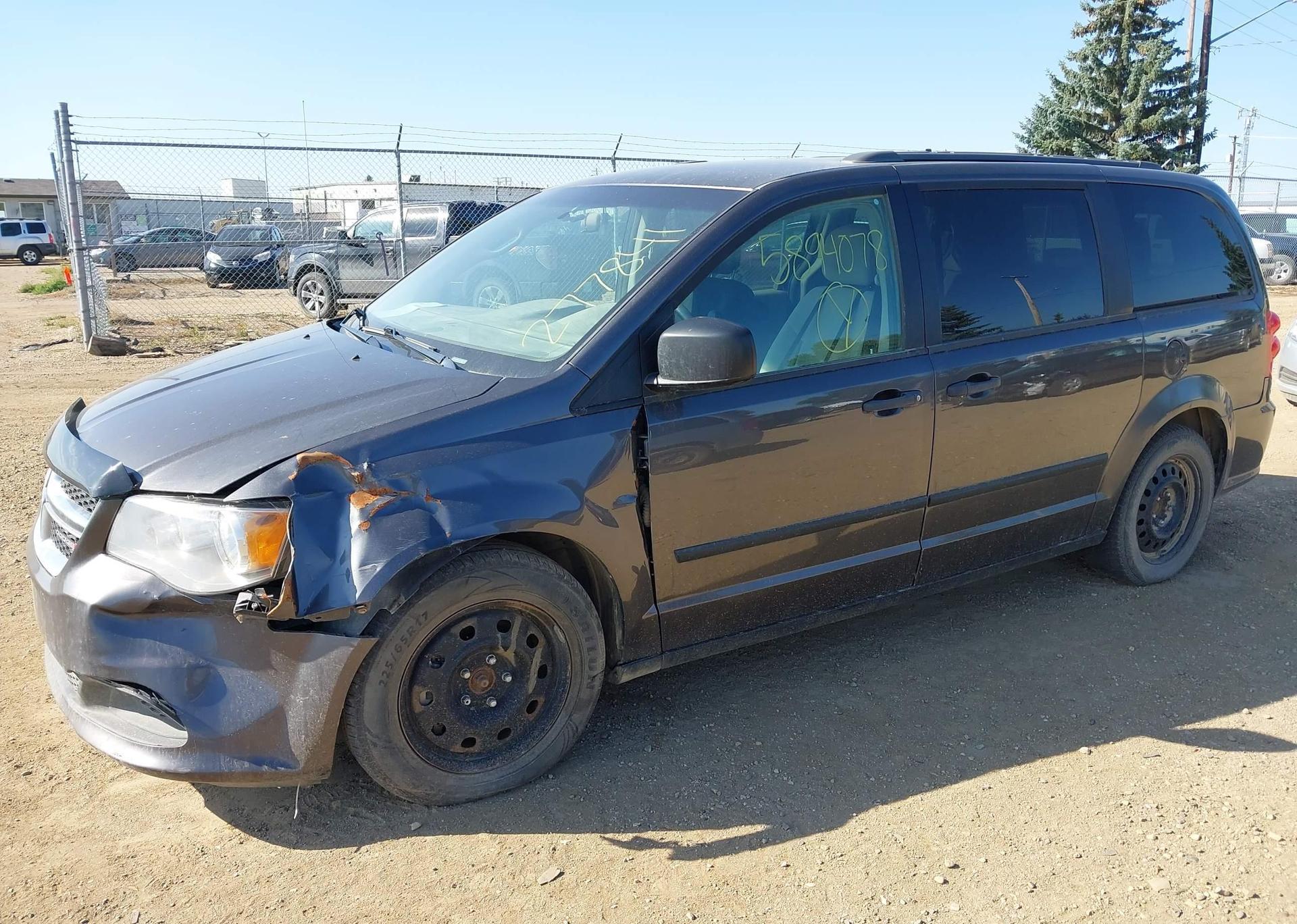 2016 DODGE GRAND CARAVAN SE