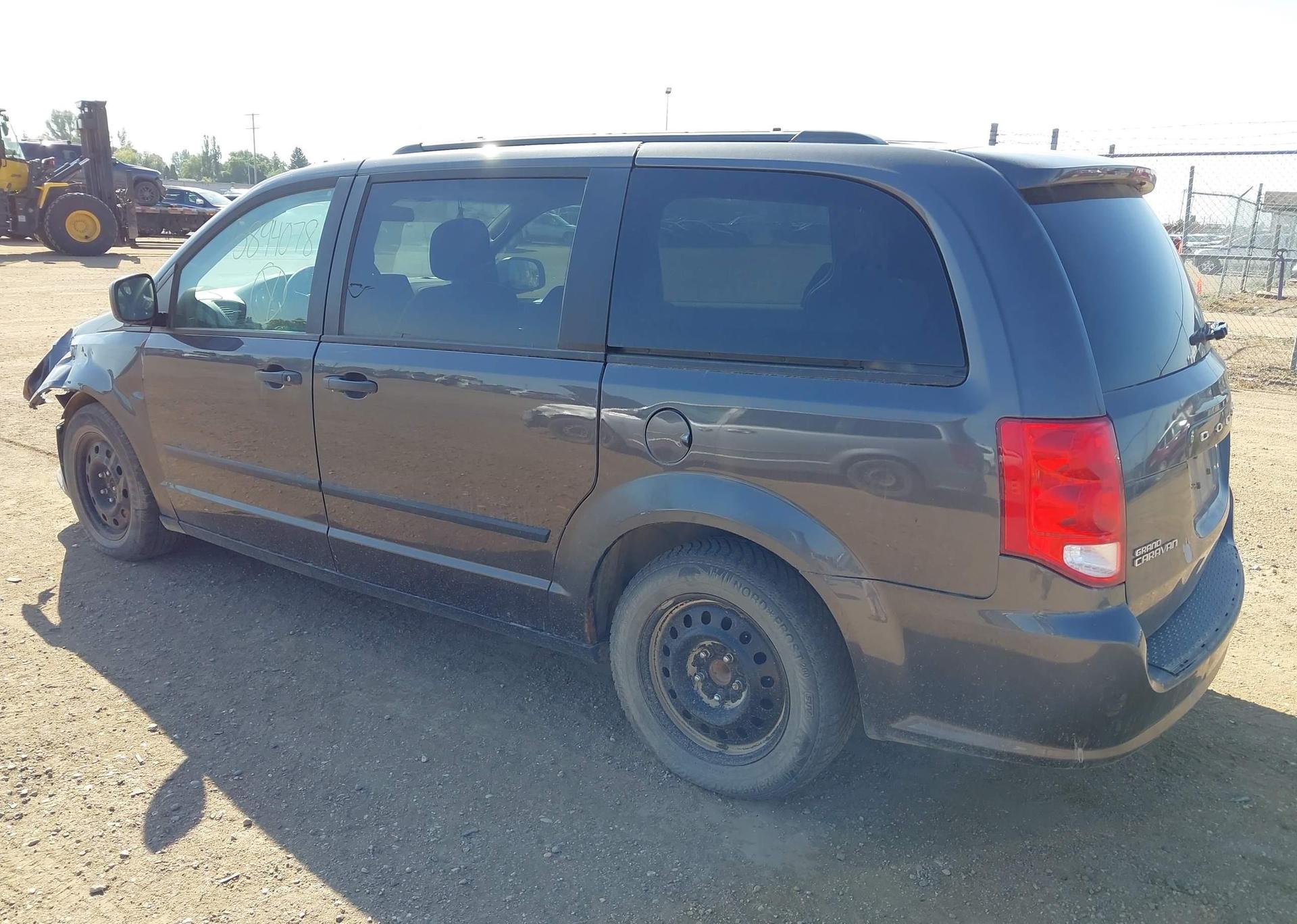 2016 DODGE GRAND CARAVAN SE