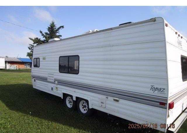 1999 TRIPLE E CANADA LTD T-240