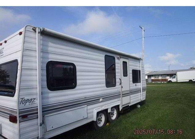 1999 TRIPLE E CANADA LTD T-240