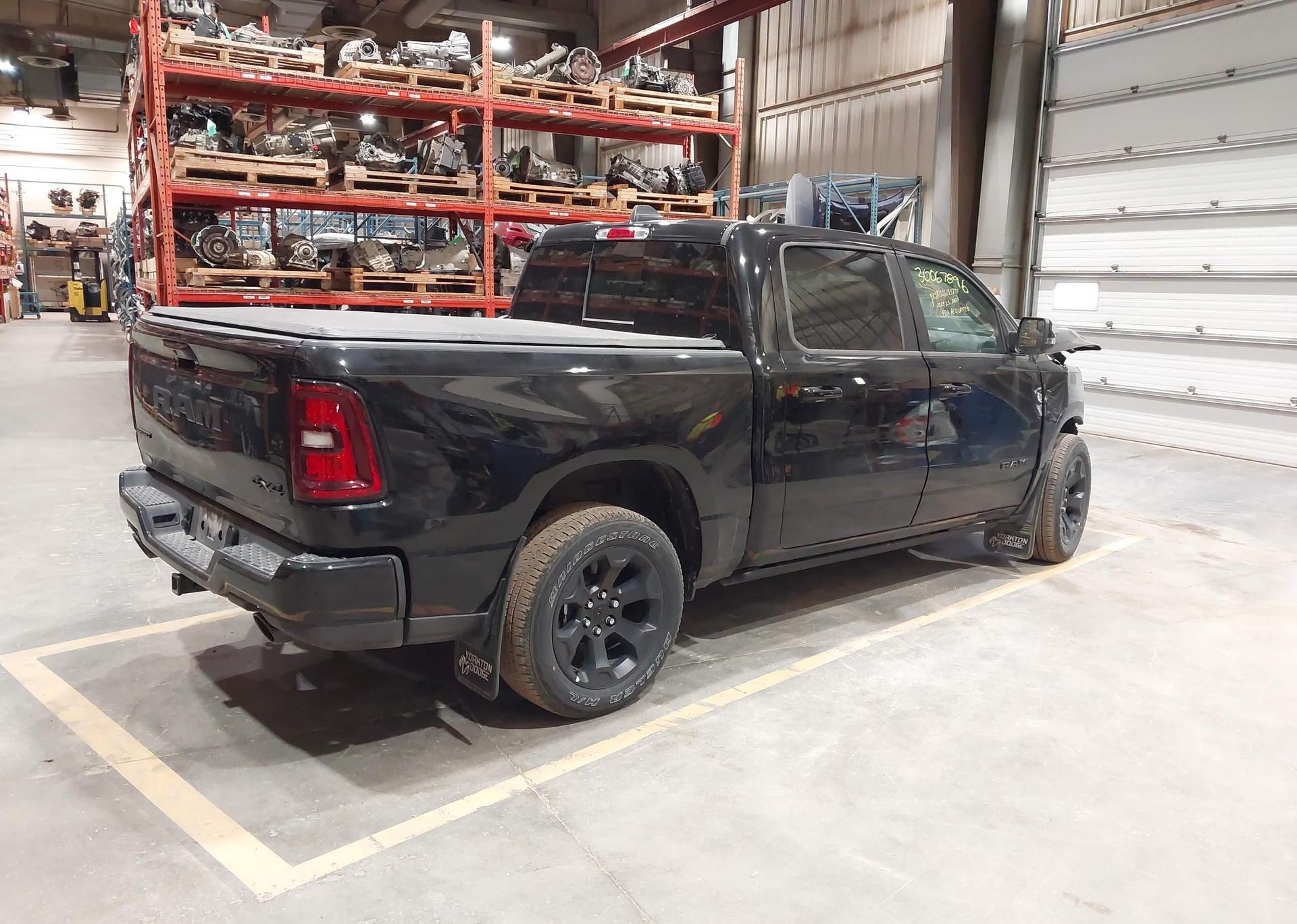 2025 RAM 1500 SPORT