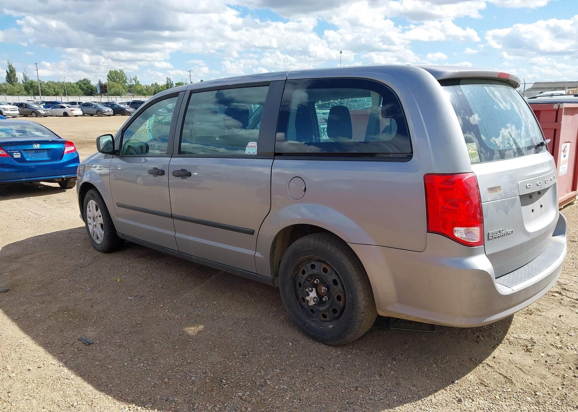 2015 DODGE GRAND CARAVAN SE