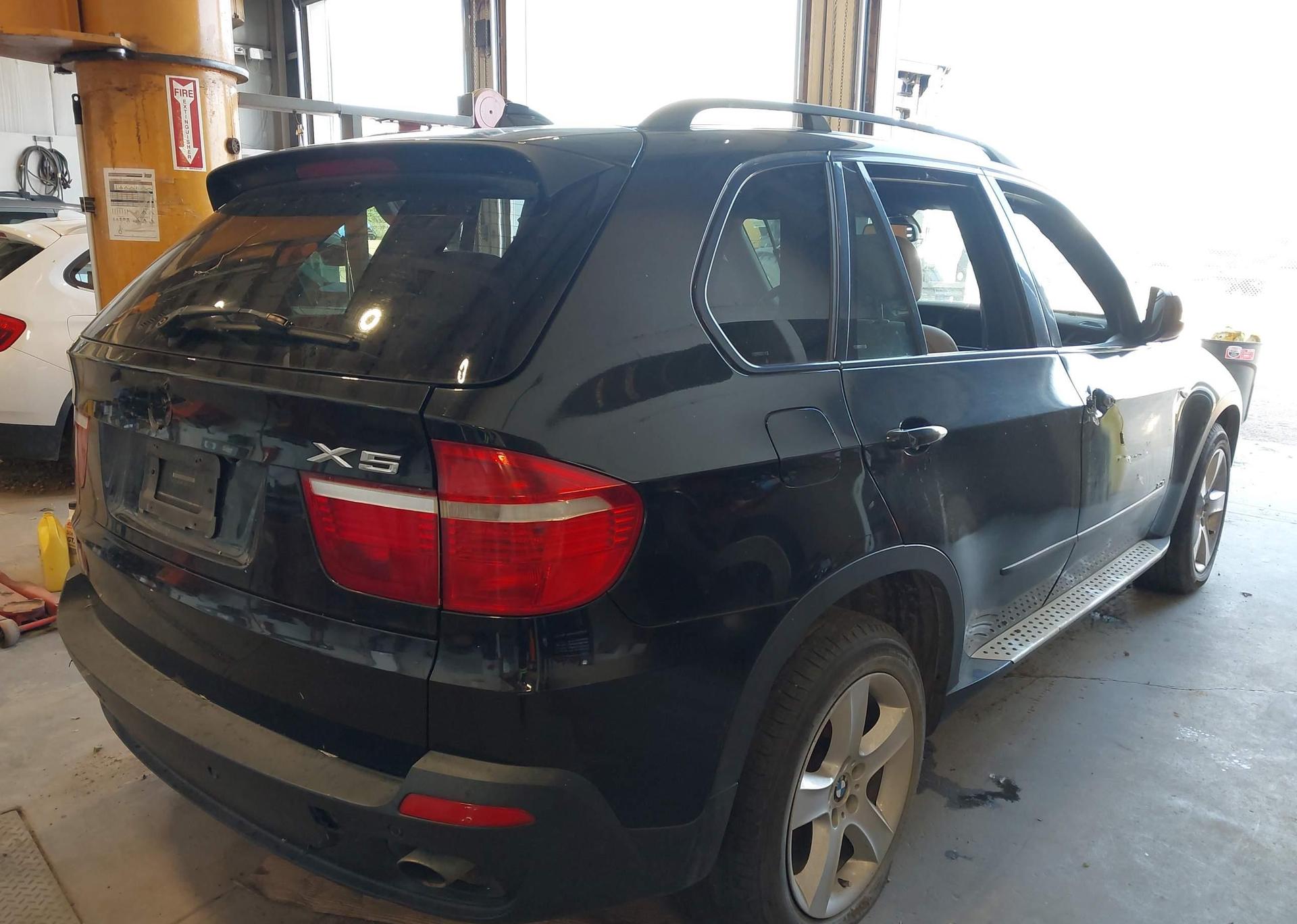 2008 BMW X5 3.0I