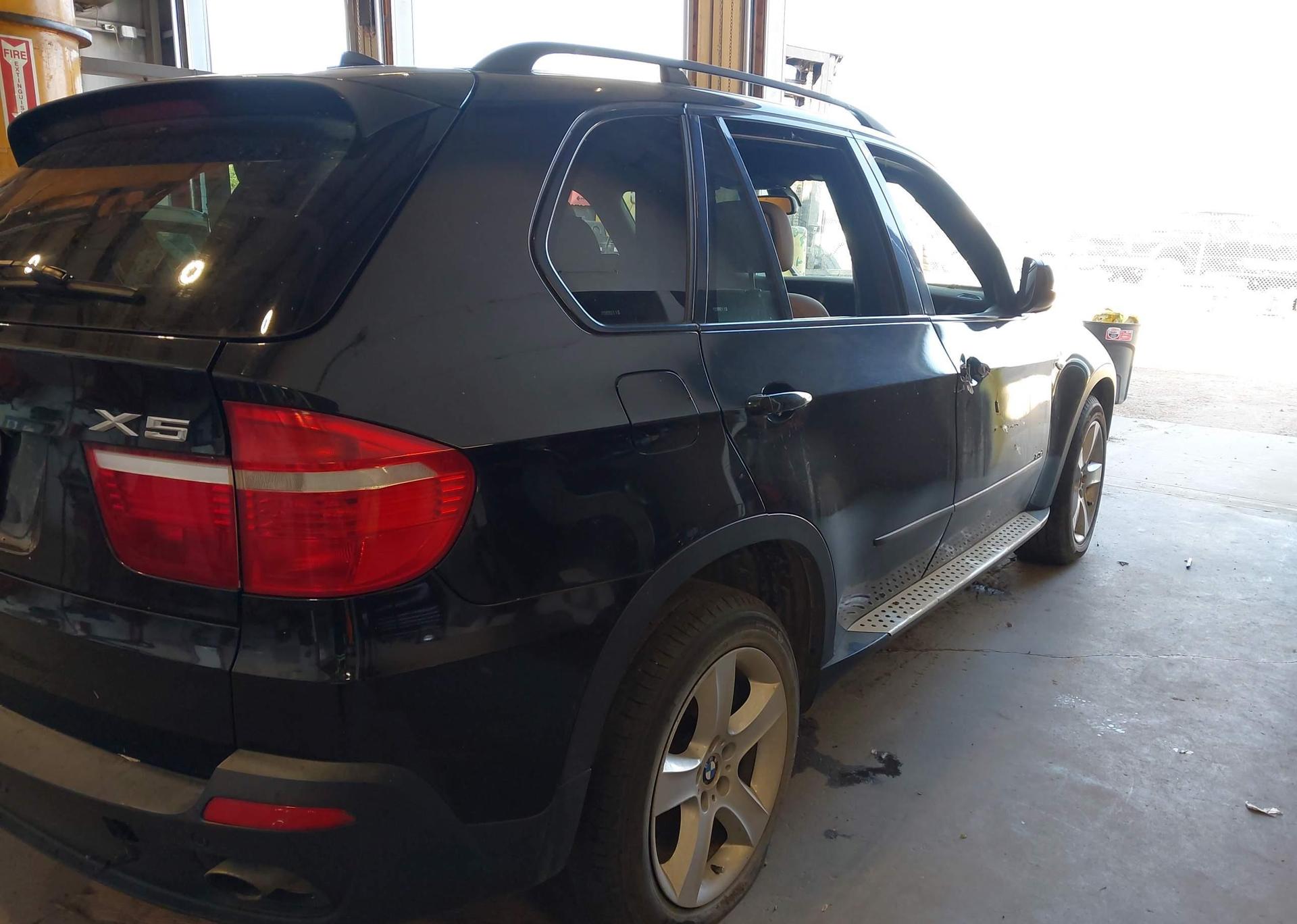 2008 BMW X5 3.0I