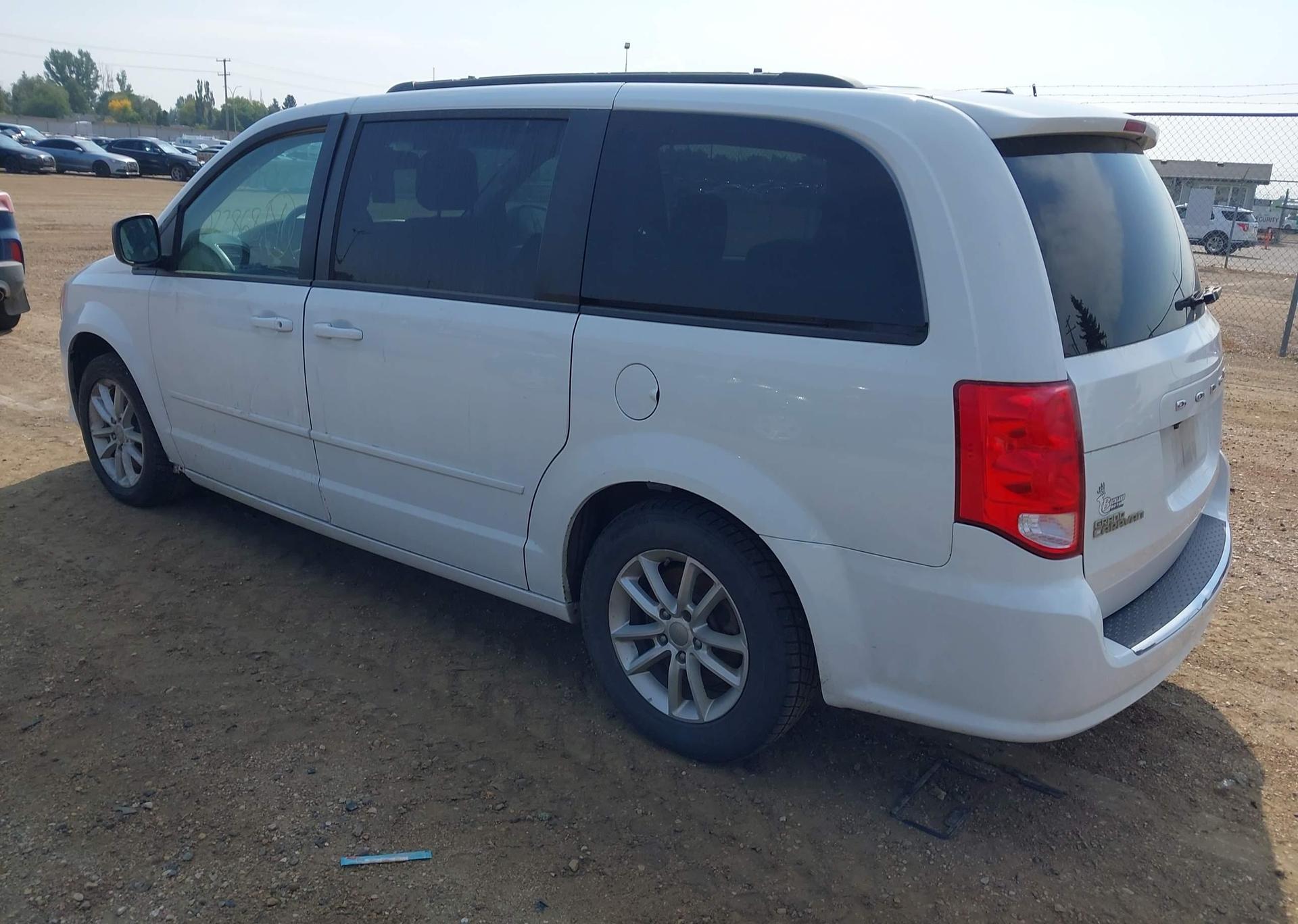 2016 DODGE GRAND CARAVAN SE