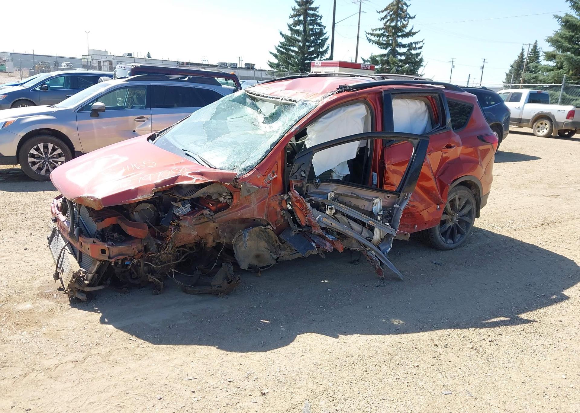 2019 FORD ESCAPE SE